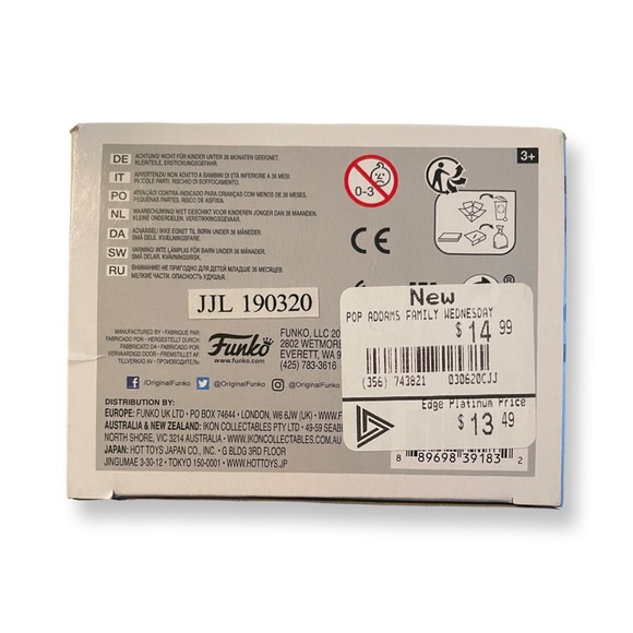 Funko Pop - The Addams Family , Wednesday Addams #811 - Picture 7 of 7